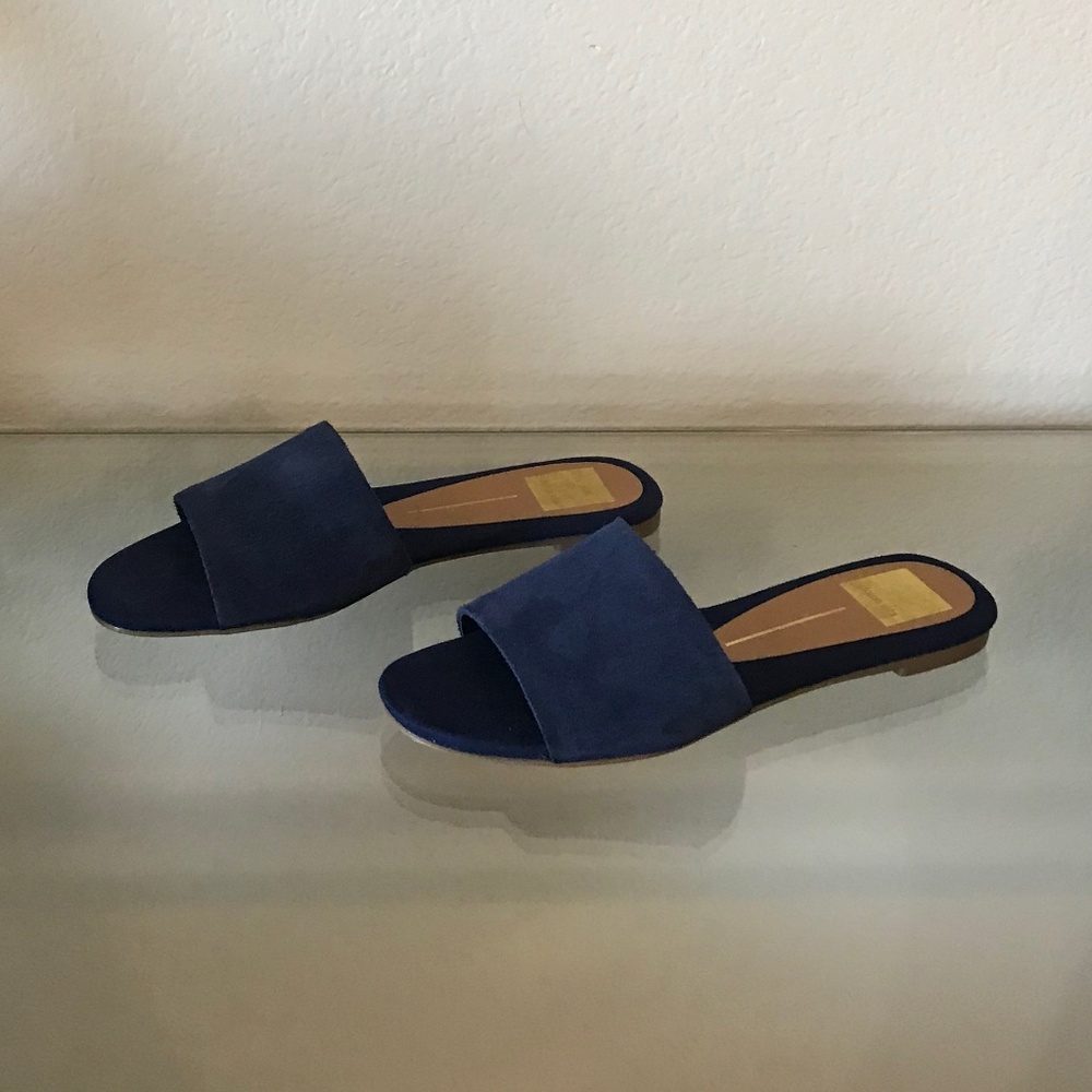 SOLD “NEW" DOLCE VITA BLUE SUEDE SANDAL